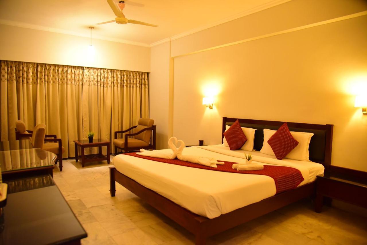 The Bhimas Residency Hotels Tirupati Buitenkant foto